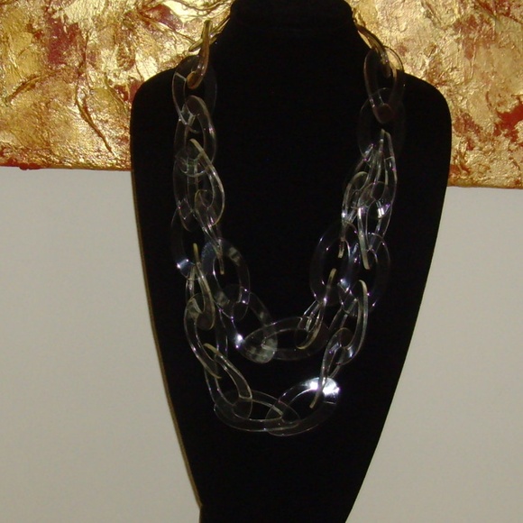 Kenneth Jay Lane Clear Lucite and Gold-Tone Chain Link Style Necklace - Picture 7 of 10